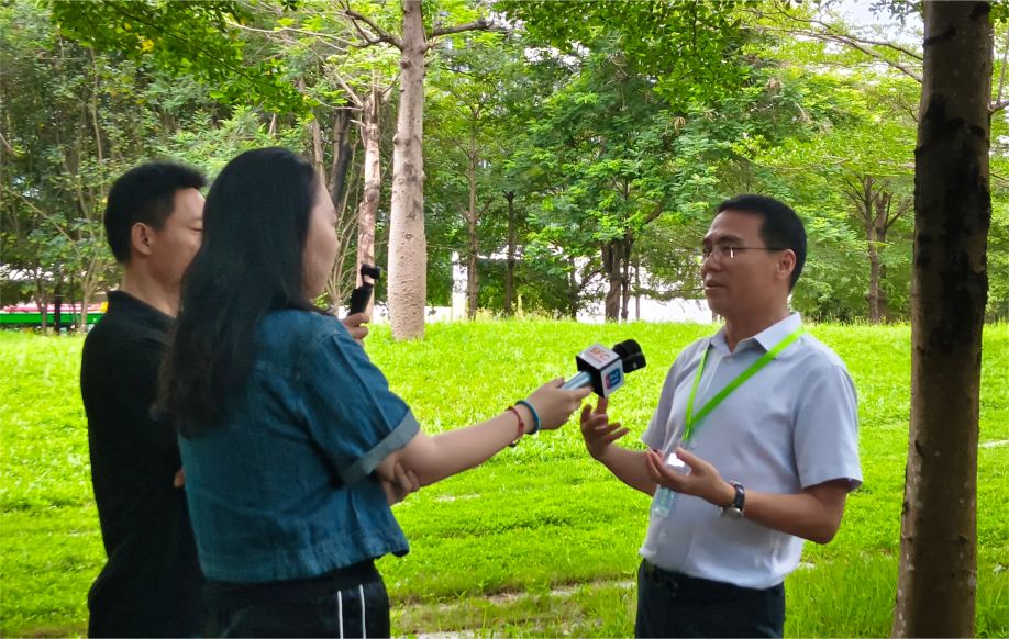 创服智达杨军担任众创杯复赛赛前辅导20260606 (17).jpg